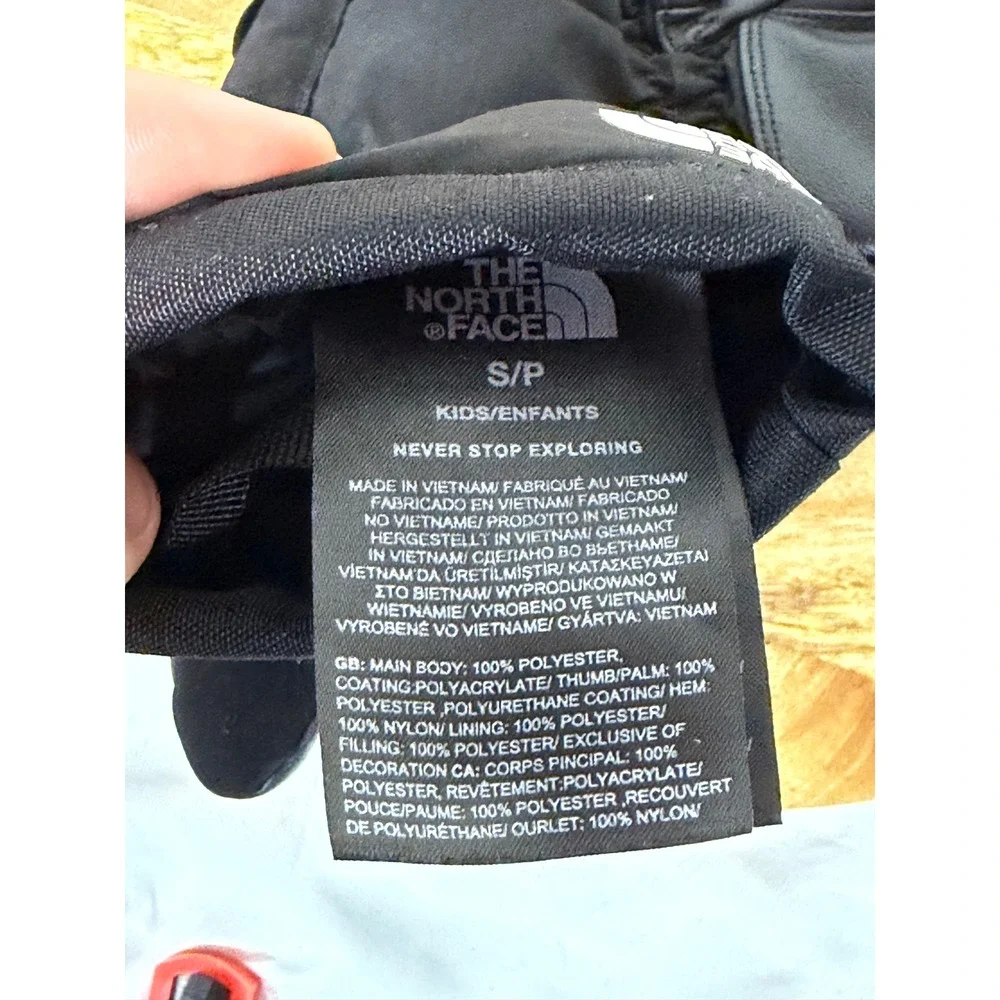 The North Face Kids Montana DryVent Insulated Winter Gloves Black Size Small